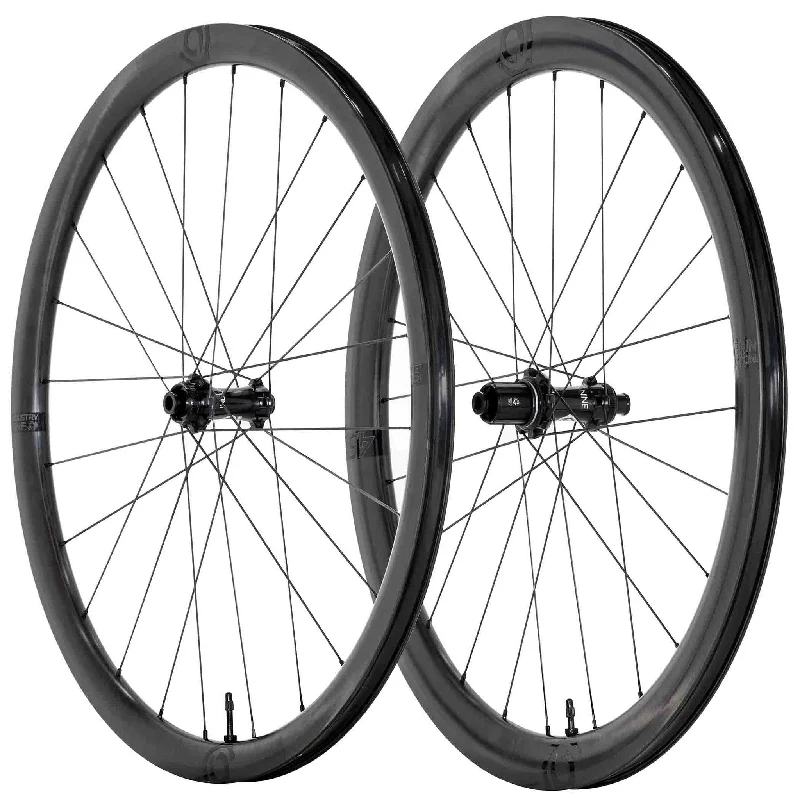 bicycle valve comfort-Industry Nine Solix SL 35/45 Wheelset 700c 12x100/142 TA HG11R